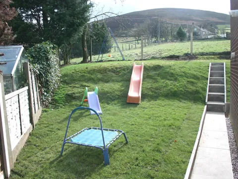 sidegarden2.jpg