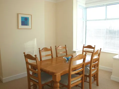 diningrm.jpg