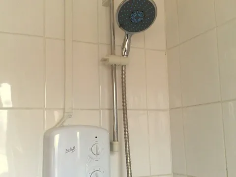 Shower.jpg
