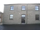 Thomas Street West, Halifax HX1
