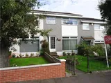 a Allanshaw Gardens, Hamilton, ML3