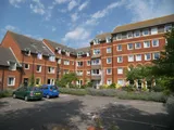 LOWER PARKSTONE