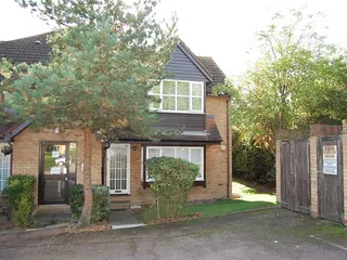 Front Elevation 4571_42068_IMG_00.jpg