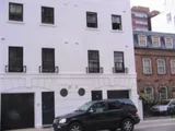Stunning brand new 4 bedroom town house to rent.