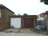 Western Avenue, Acton
