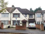Heston Road, Heston