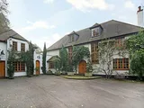 6 bedroom Detached House in Sunningdale