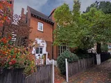 Queen Annes Grove, Chiswick