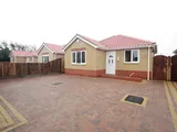 GUIDE PRICE £170,000 - £180,000