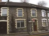 North Road, Porth