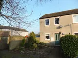 A well presented 2 bedroom modern home set within a popular location and benefiting from a well proportioned rear garden