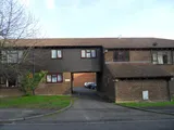 Spoondell, Dunstable LU6