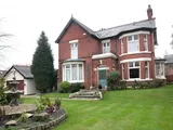 The Crescent, Davenport