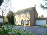 Grange Gardens, Heath and Reach