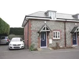 DENMEAD - HIGH SPEC MODERN HOUSE IN SMALL DEVELOPMENT