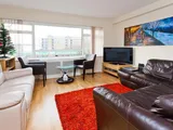 Grosvenor Road, SW1V