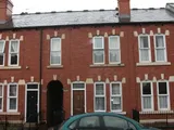 A deceptively spacious and well presented 3 double bedroomed mid terraced property, situated on a popular road in Tinsle
