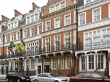 Kensington Court, Kensington, W8