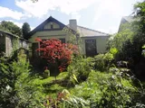 Somerset Road, Almondbury