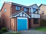 Earlswood Crescent, Pendeford, Wolverhampton WV9