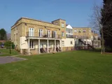 3 bedroom Ground Floor Apartment in Winkfield