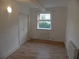 NEWLY REFURBISHED 1 BEDROOM FLAT WITH PRIVATE GARDEN- WOODFORD GREEN