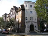 Hillsborough Court, Mortimer Crescent