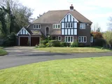 Knoll Place, Lindfield, RH16