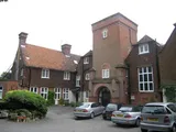 West Marlow. Stylish 2nd Floor apartment.