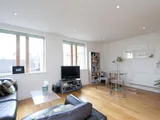 Clapham Common Southside, London SW4
