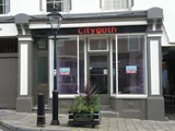 LOCK UP SHOP UNIT IN PAIGNTON TOWN CENTRE -
