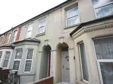 Grange Avenue, Earley