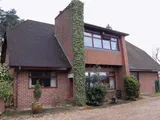 Ewshot, Farnham