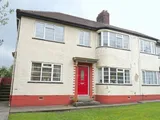 Redesdale Gardens, Adel <br> 2 Double Bedroom Ground Floor Flat <br>