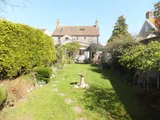This delightful cottage is set within the popular village of Evercreech and benefits from a well-proportioned private re