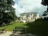 A beautiful, unique and spacious 176.5 m2 (1,900 sq ft) 3 Bedroom Apartment - Higher Warberry Road, Torquay