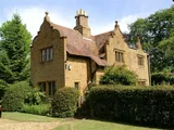 Fosse Way
Moreton Paddox