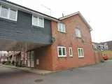 A ground floor maisonette close to local amenities & with own rear garden.