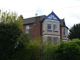 A smart and well presented first floor flat with large double bedroom, modern fitted kitchen with appliances and a usefu