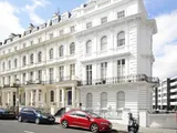 Stanley Gardens, W11