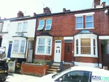 St Saviours Crescent, Luton