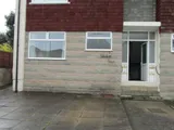 Brixham 2 bed ground floor flat with parking and garden