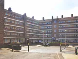 Eastwell House, Borough