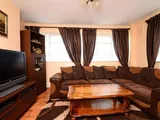 Urmiston Drive, Southfields