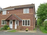 Perryfields Close, Oakenshaw South
