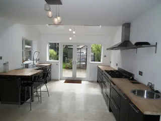 kitchen 051.jpg