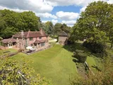 Golf Club Lane, Piltdown, Uckfield, East Sussex, TN22