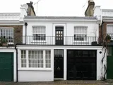 Holland Park Mews, Holland Park, W11
