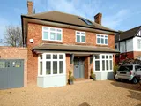 Creswick Road, London, W3