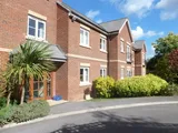 Golden Court, Isleworth